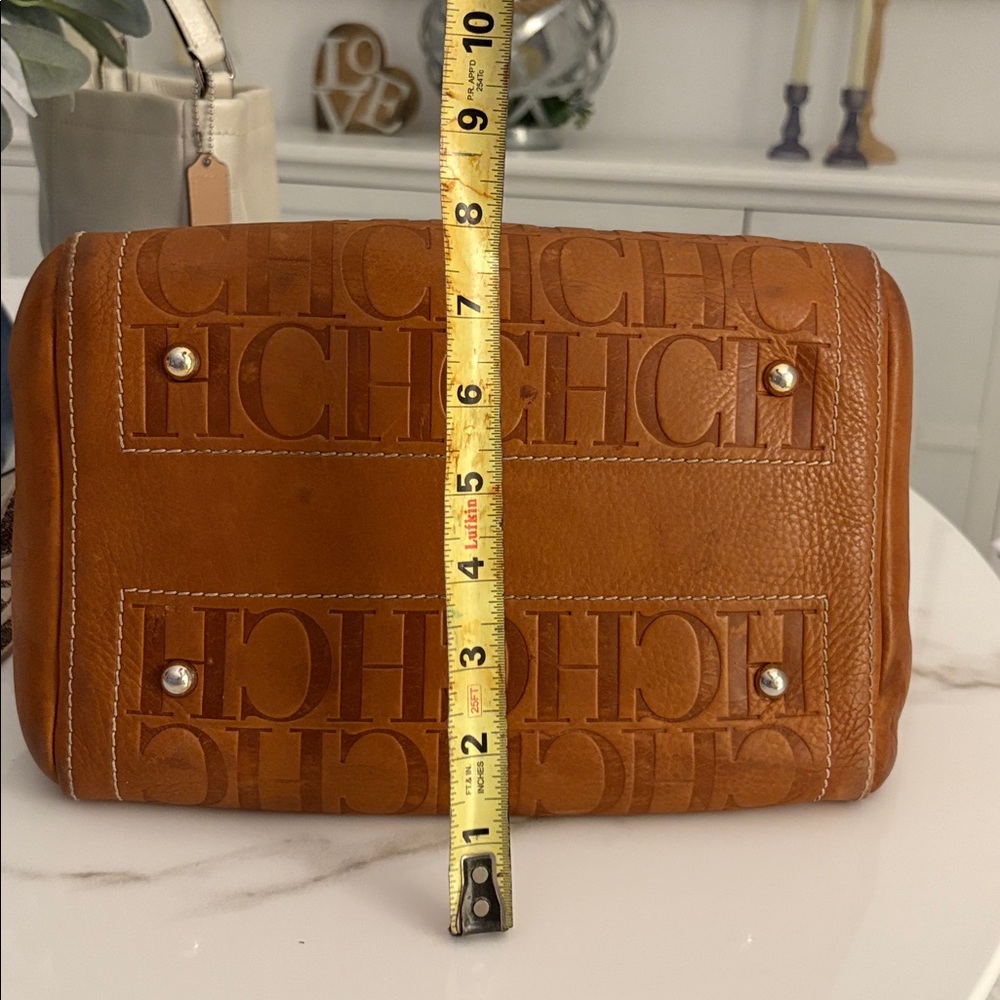 Brown Designer Carolina  Herrera Handbag - Picture 10 of 10